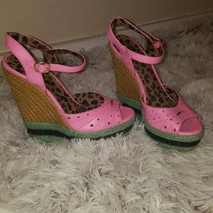 Jessica Simpson Wedges